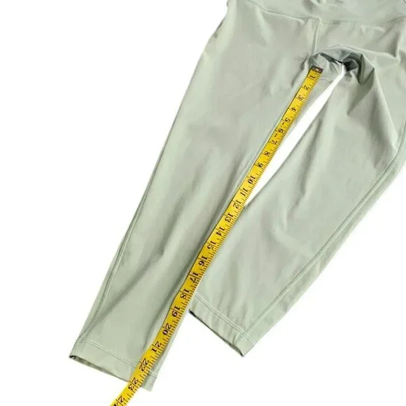 Lululemon Wunder Under High Rise Crop, 23", Luxtreme, Green, Size 8 - Picture 6 of 9